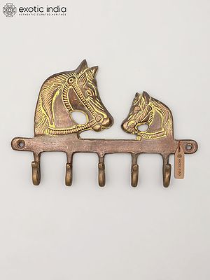 7" Horse Design Wall Hanger in Brass