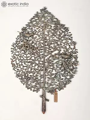 27" Leaf Design Wall Hanging Tree in Brass