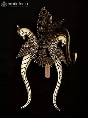 11" Parrot Design Wall Hanging Bracket in Brass