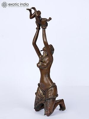 17" African Mother Playing with Her Child | Inspired by Renaissance Sculpture