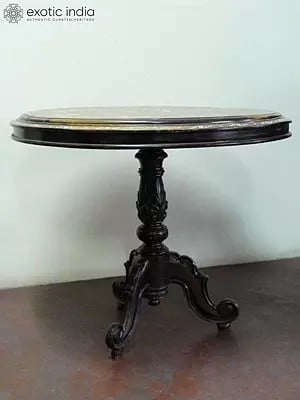 Unique Shape Designs Tables