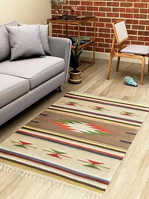 Handloom Durri from Sitapur with Woven Stars