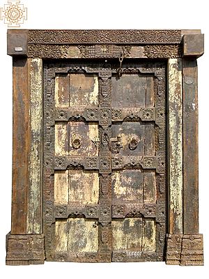 86" Large Wooden Vintage Entrance Door with Traditional Lock Mechanism