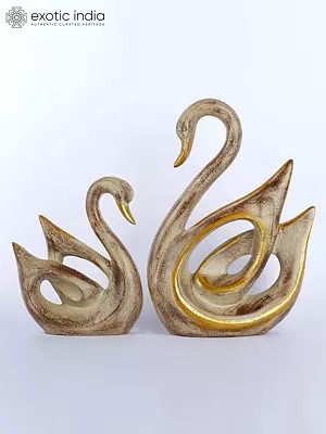 11" Cygnet with Mother Swan Figurine | Brass Table Decor