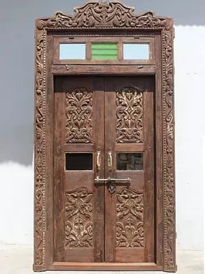 104" Large Carving Design Wood Door And Skylight Upper Side