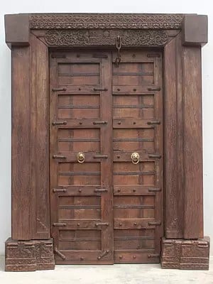 86" Large Traditional Iron Strip Wood Door