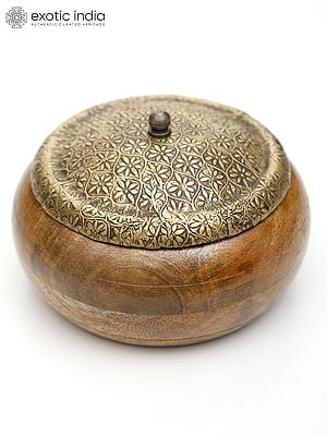 6" Designer Wooden Bowl with Brass Work