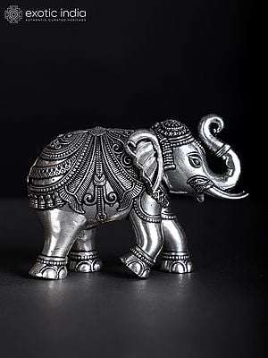 Small Superfine Royal Elephant Statue in Brass with Silver Plating