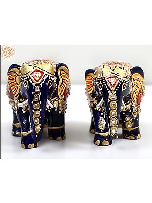 2" Small Pair of Elephants in Wooden