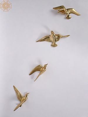 Decorative Wall Hanging Birds in Brass (Set of Four) | Wall Décor