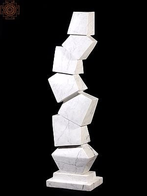 Asymmetrical Balancing Cubes | Modern Art