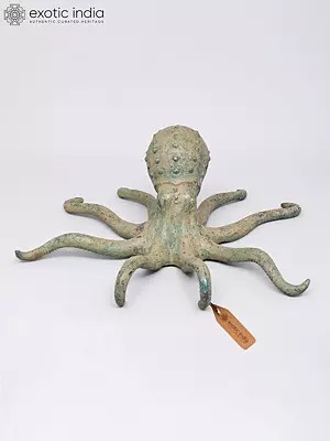 Marine-Themed Octopus Sculpture