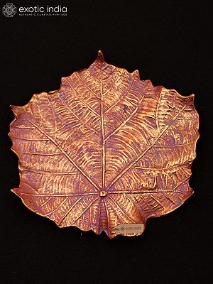 6" Brass Leaf Platter - Nature-Inspired Serving Tray