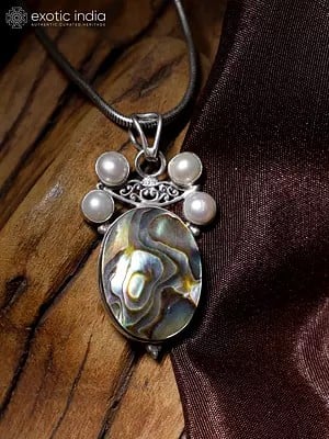 Abalone Oval Shell Pendant with Pearls