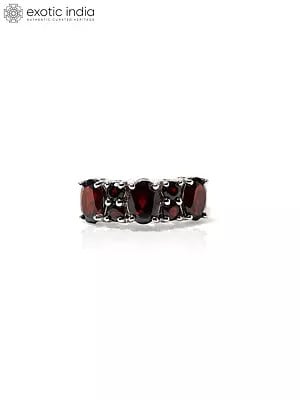 Sterling Silver Ring with Faceted Garnet