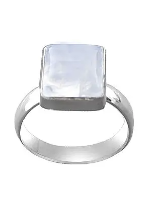 Stylish Square Sterling Silver Ring with Moonlight