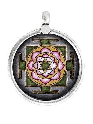 Sterling Silver Pendant with Yantra