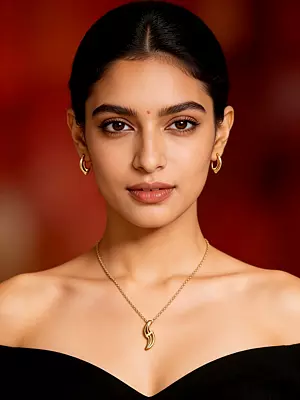 Stylish Casual Daily Wear Pendant Necklace and Earring Set