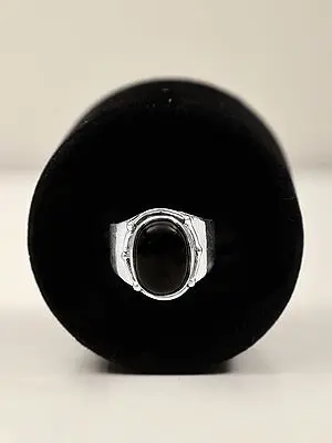 Designer Sterling Silver Ring with Oval Shape Black Onyx Gemstone