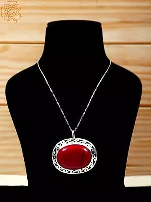 Oval Shaped Sterling Silver Pendant with Carnelian Gemstone
