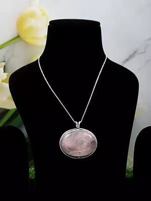 Rose Quartz Oval Shape Pendant