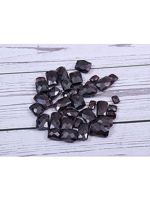 Faceted Garnet Chewing Gum (Price of 10 Pieces)