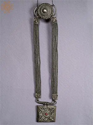 Traditional Necklace from Nepal