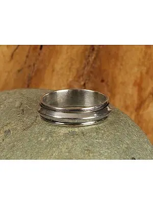 Pointed Spinner Ring | Sterling Silver Ring
