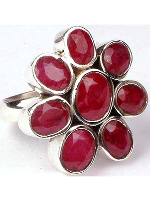 Flower Ring of Ruby