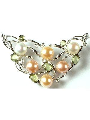 Pearl and Peridot Pendant