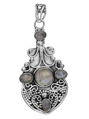 Gemstone Pendant with Granulation
