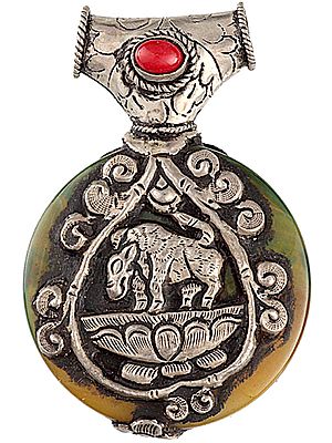 Carnelian Double-sided Pendant with the Figures of Bull and Dragon Seated on Lotus in Sterling Depicting One of Two Years of Tibetan Astrological Calendar
