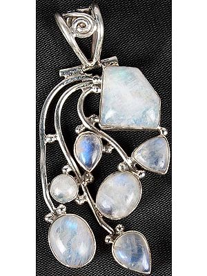 Rainbow Moonstone Pendant