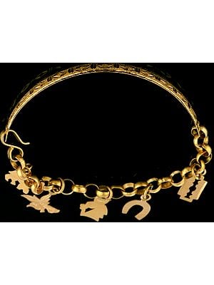 Handcrafted 18k Gold Bracelet with Charm | Indian Gold Jewelry