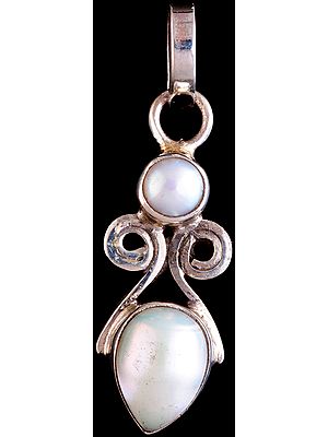 Twin Pearl Pendant