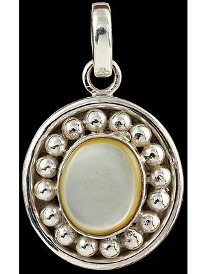 MOP Pendant