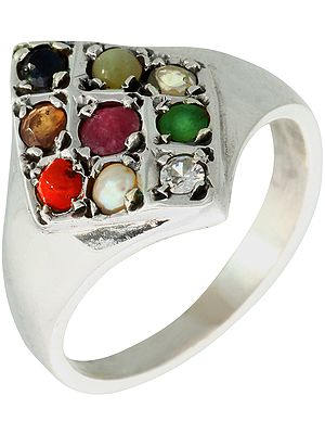 Navaratna Ring