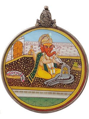 Lord Ganesha Worshipping Shiva Linga (Pendant)