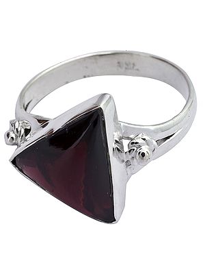 Garnet Ring