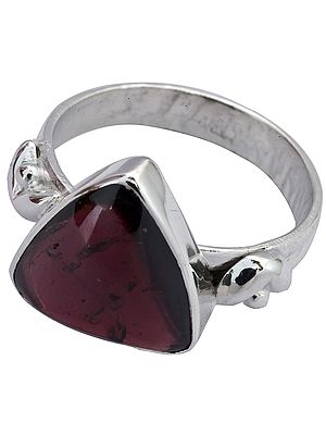 Garnet Ring