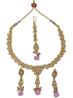 Rose-Pink Necklace Set with Cut Glass and Mang Tika