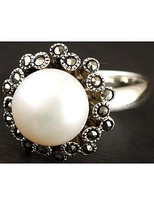 Pearl Ring with Marcasite