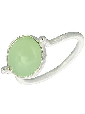 Light-Green Chalcedony Ring