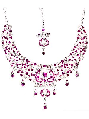 Pink Valentine Necklace with Earrings and Mang-Tika