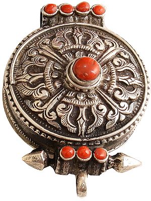 Vishva Vajra Gau Box Pendant with Coral