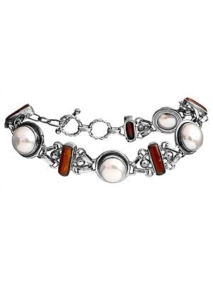 Pearl with Coral Bracelet