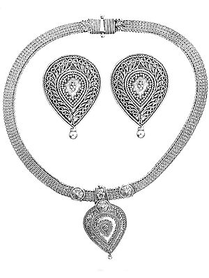 Fine Filigree Necklace with Earrings Set (South Indian Temple Jewelry)