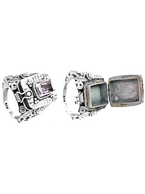 Box Ring with Faceted Amethyst