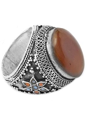 Carnelian Ring with Inlay Flowers