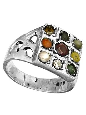 Navaratna Square Ring